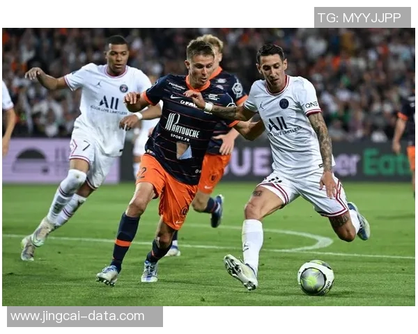 足总杯激战巴萨与巴黎圣日耳曼互交白卷补时进球引发全场狂欢